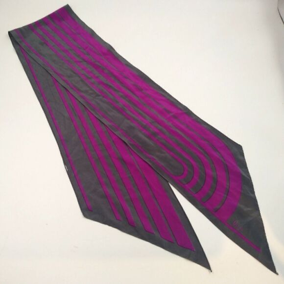 Vera Vintage Long Silk Scarf - Picture 11 of 11